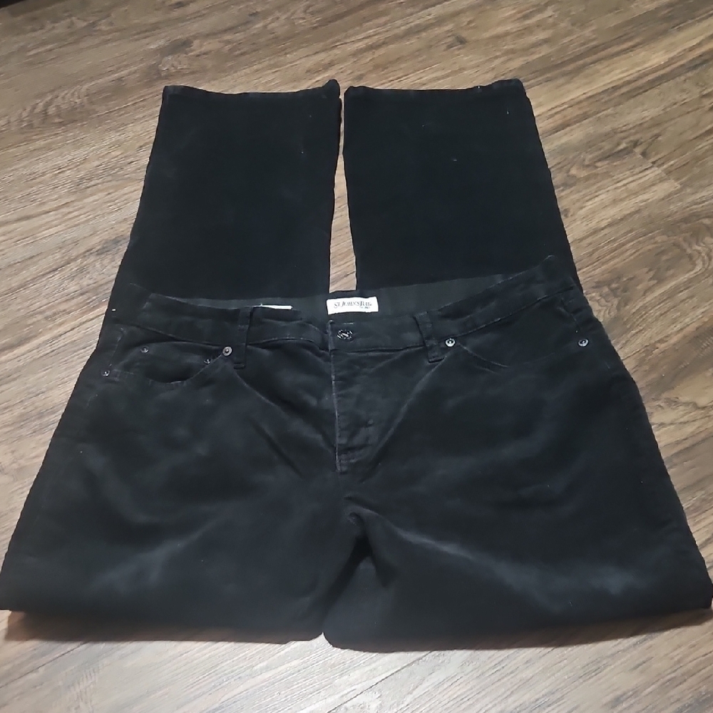 St. John's Bay straight leg black pants in women's size 12